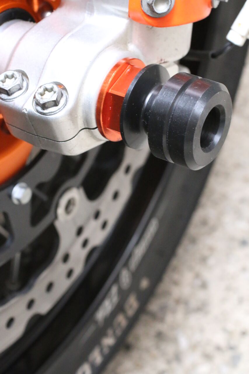 KTM EXC, XC-W, Husqvarna, GasGas Front Axle Sliders | Warp 9